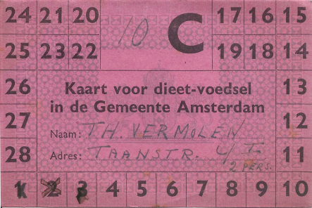 Op medisch advies verstrekte dieetkaart voor de centrale keukens op naam van Theodorus Vermoolen uitgegeven begin december 1944